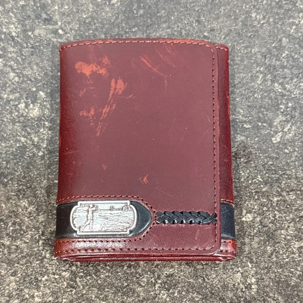 Brighton Men's Distressed Brown Leather Triflold Wallet w/ Silver Metal Golfer